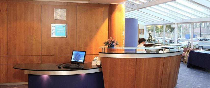Best Western Kings Manor  Hotel Reception